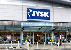 Ta izdelek iz Jyska je številne čisto obnorel, stane pa samo 15 evrov: v prazničnih dneh pride še kako prav