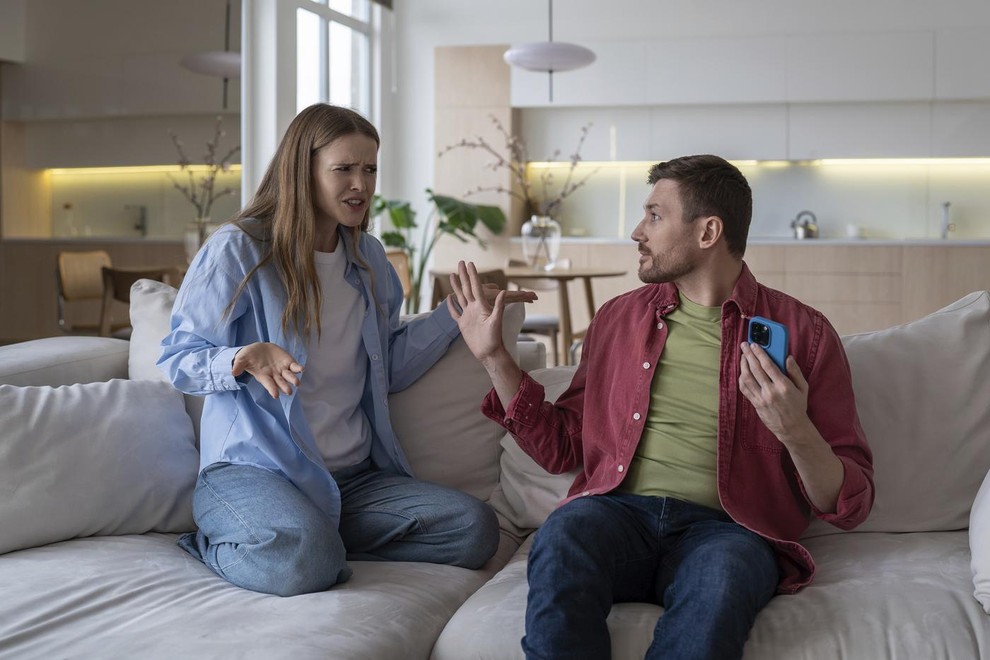 Škorpijon Škorpijoni so izjemno strastni in zvesti – dokler v nekoga verjamejo. A ko jih nekdo razočara, znajo biti neusmiljeni. …