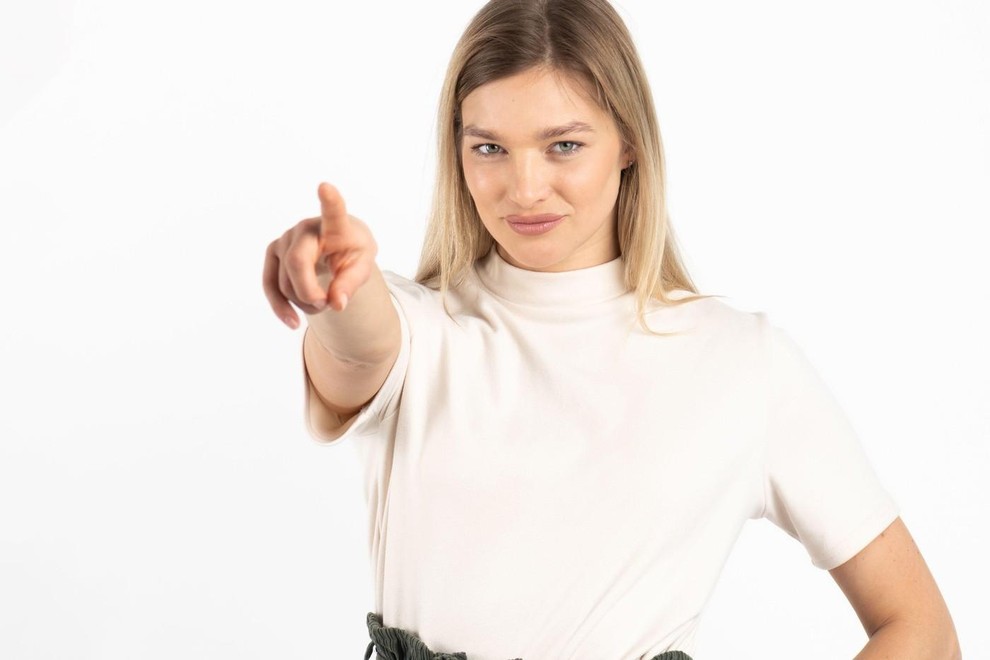 Kozorog Kozorogi so znani po svoji resnosti, odgovornosti in težnji k popolnosti. Ne prenesejo površnosti ali improvizacije, zato pogosto prevzamejo …