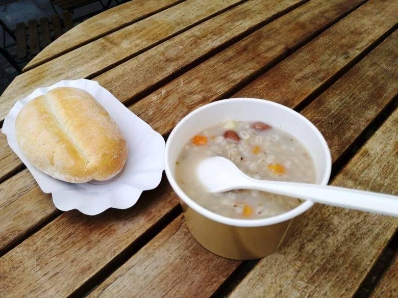 Ljubljana Klobasarna ricet