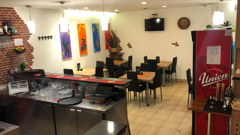 Ta picerija v Ljubljani bo presenetila marsikoga: notranjost je polna ...