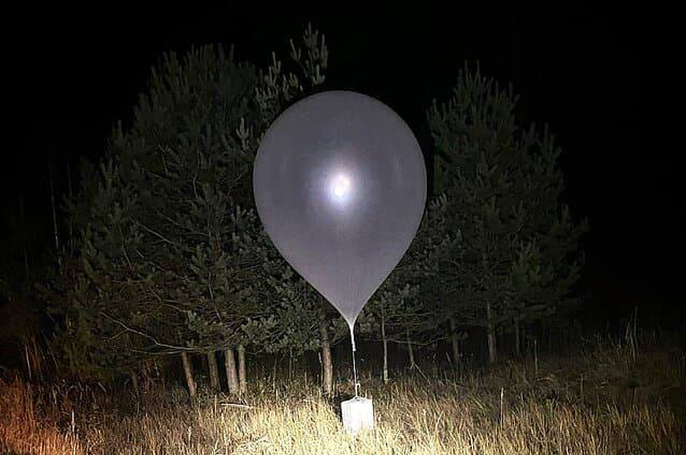Prekipelo jim je: Litva se je zaradi incidentov z baloni odločila za drastičen ukrep (foto: X/NOELreports)