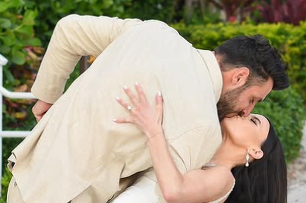 Znan Slovenec sporočil veselo novico: "Dojenček prihaja aprila 2026" (foto: Instagram/gregor_ceglaj21)