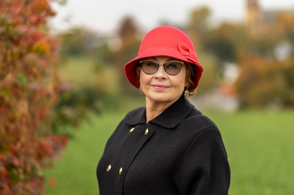 Tašča se je pritožila nad snaho, a doživela hladen tuš: "Gospa, to je 21. stoletje. Pozdravite že svoje stare rane!" (foto: profimedia)