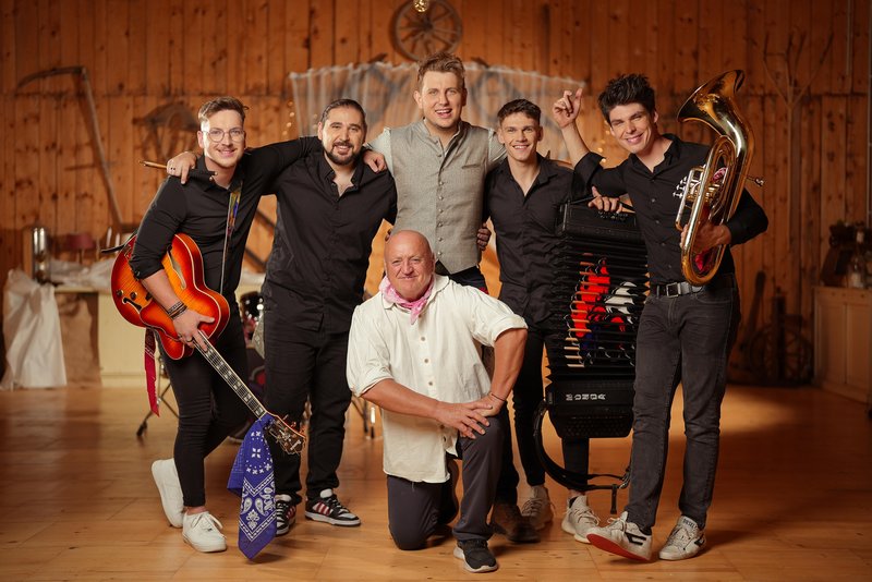 Til Čeh pesem videospot Šminka