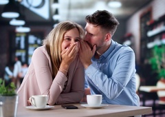 Komu ne smemo zaupati skrivnosti? 6 lastnosti največjih opravljivcev - okrog njih stopajte po prstih (in še pomembneje: molčite)