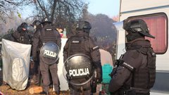 preiskava, Romi, orožje