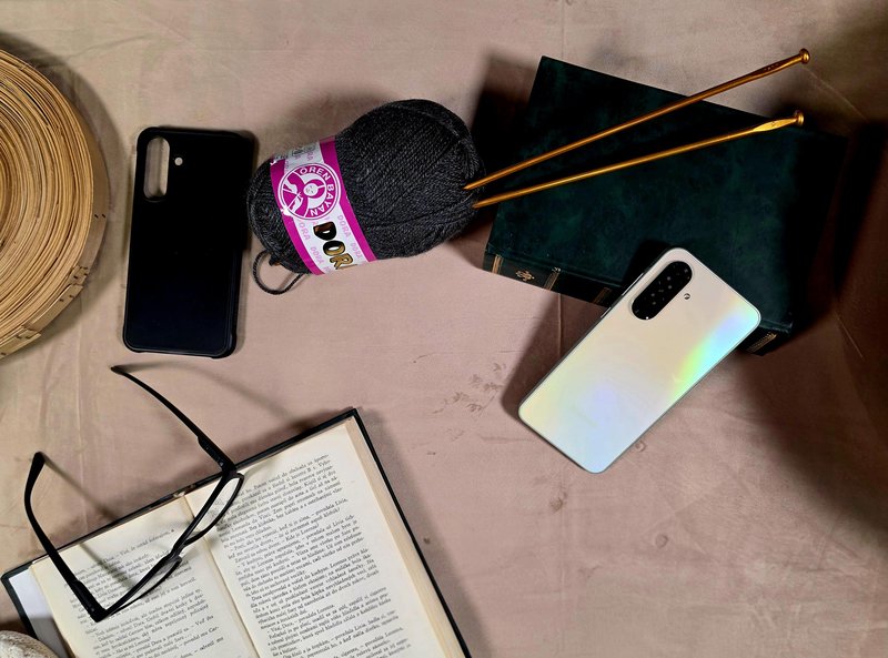 V ritmu jeseni: z Galaxy A do mirnejšega, zavestnega vsakdana