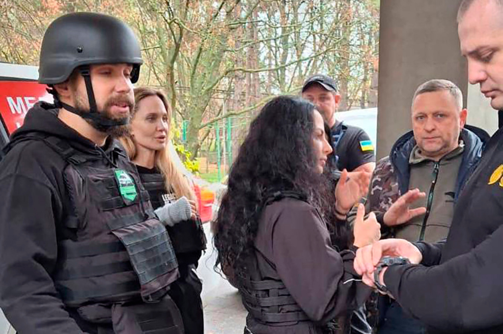 Incident med obiskom Angeline Jolie v Ukrajini (foto: Profimedia)