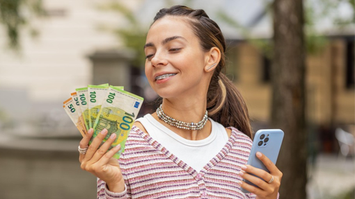 Te 3 astro znake v začetku leta 2026 čaka finančni razcvet: denar se bo kar "lepil" na njih,