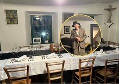 Obiskali smo najbolj znano slovensko domačijo, prišel je tudi poseben gost (FOTO)