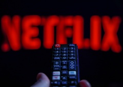 Zvezdnik priljubljene Netflixove serije obtožen spolnega napada