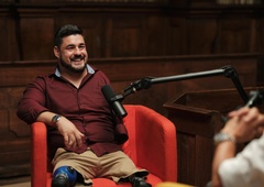 Darko Đurić v podkastu navdiha spregovoril tudi o odnosu družbe, predsodkih in zakaj mu lahko rečemo samo – Darko