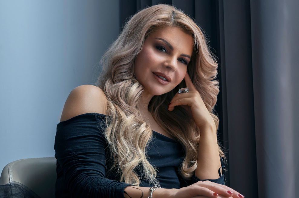 Za hladne dni: Neisha predstavlja Ti nisi ti (foto: STARR DESIGN Snežka Kuralt)