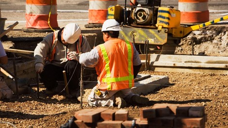 gradbinci svedska cesta vikingi dela arheologija zgodovina ostanki najdba