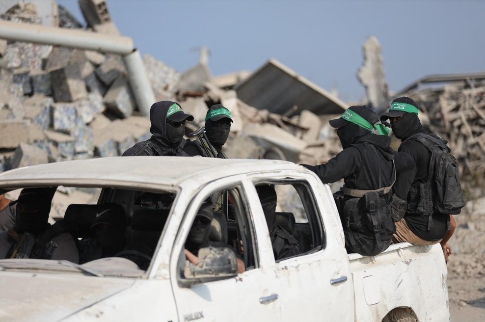 Hamas predal posmrtne ostanke še enega izraelskega talca (foto: Profimedia)