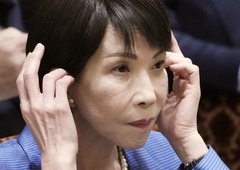 Japonska premierka pod plazom kritik: razkrila, koliko ur spanca si privošči