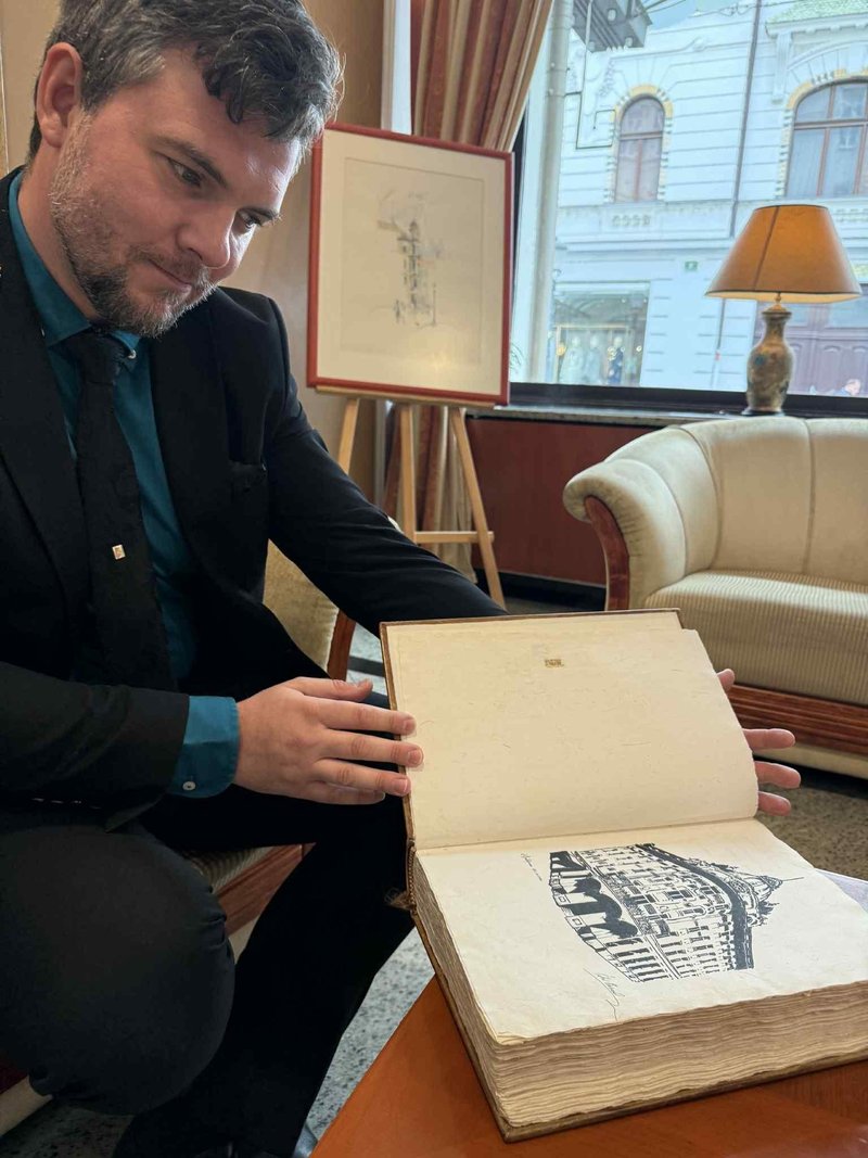 Grand Hotel Union Eurostars hotel knjiga