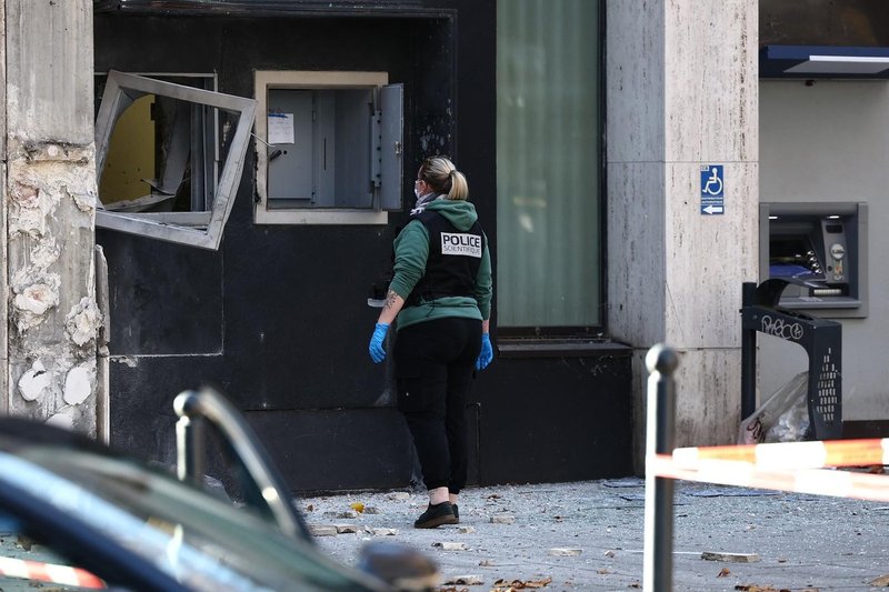 Nov rop v Franciji: ukradli nakit, vreden najmanj pol milijona evrov