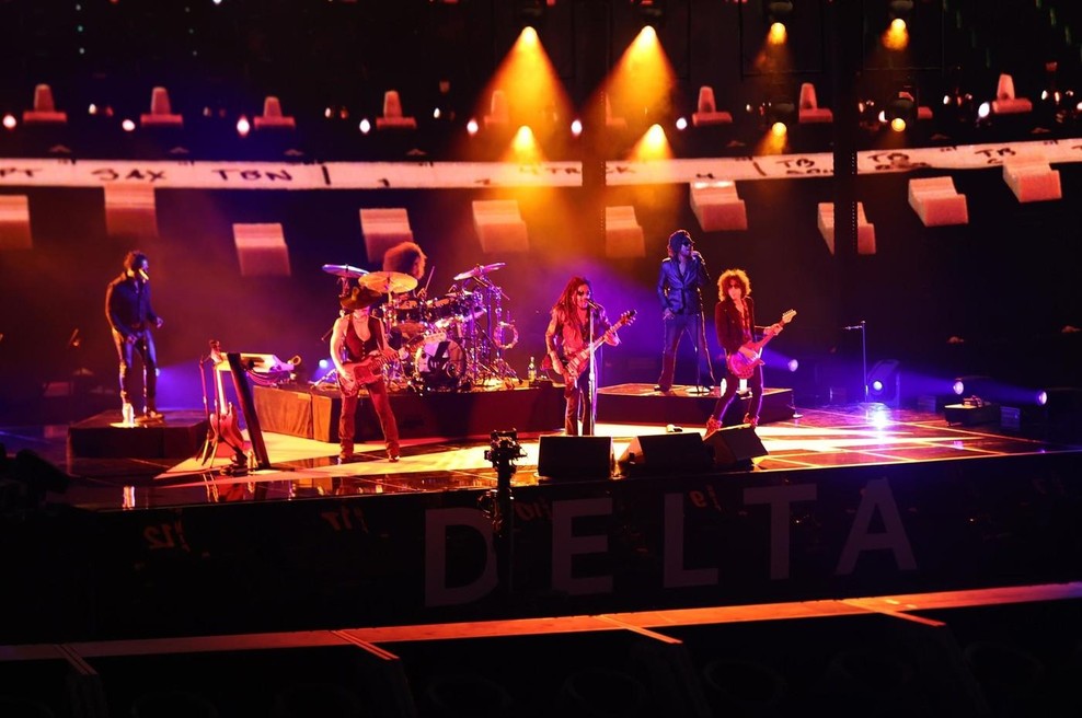 Pri naših južnih sosedih bo nastopil eden najbolj priljubljenih glasbenikov na svetu (foto: Profimedia)