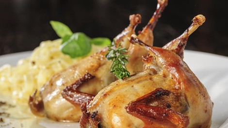 Piščanca boste odslej vedno pripravljali po tem receptu: izkušene kuharice odkrile preprost trik