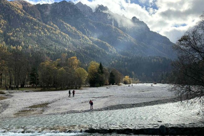 Pisnica dolina jezero Jasna