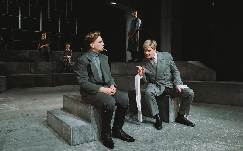 Predstava Zmaj MGL premiera