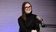 Nase je prvič opozorila z znamkama I Like Tofu in Bitchy Club.