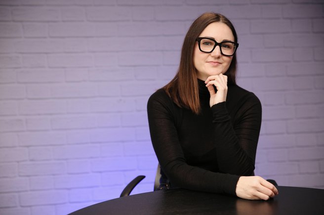 Umetniška direktorica in strokovnjakinja za znamke Anja Korenč: "Na trgu bo v prihodnosti še več blagovnih znamk, ki bodo narejene malomarno in površno!"