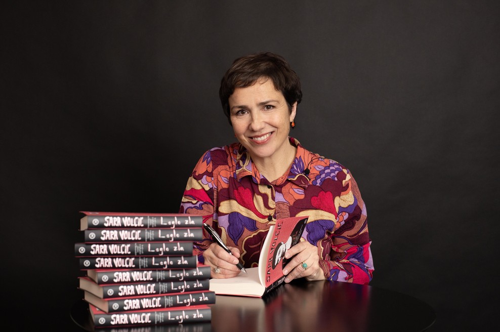 Večer, ki vas bo zmrazil do kosti: znana novinarka razkriva najtemnejše skrivnosti slovenskih serijskih morilcev (foto: Saša Kovačič)