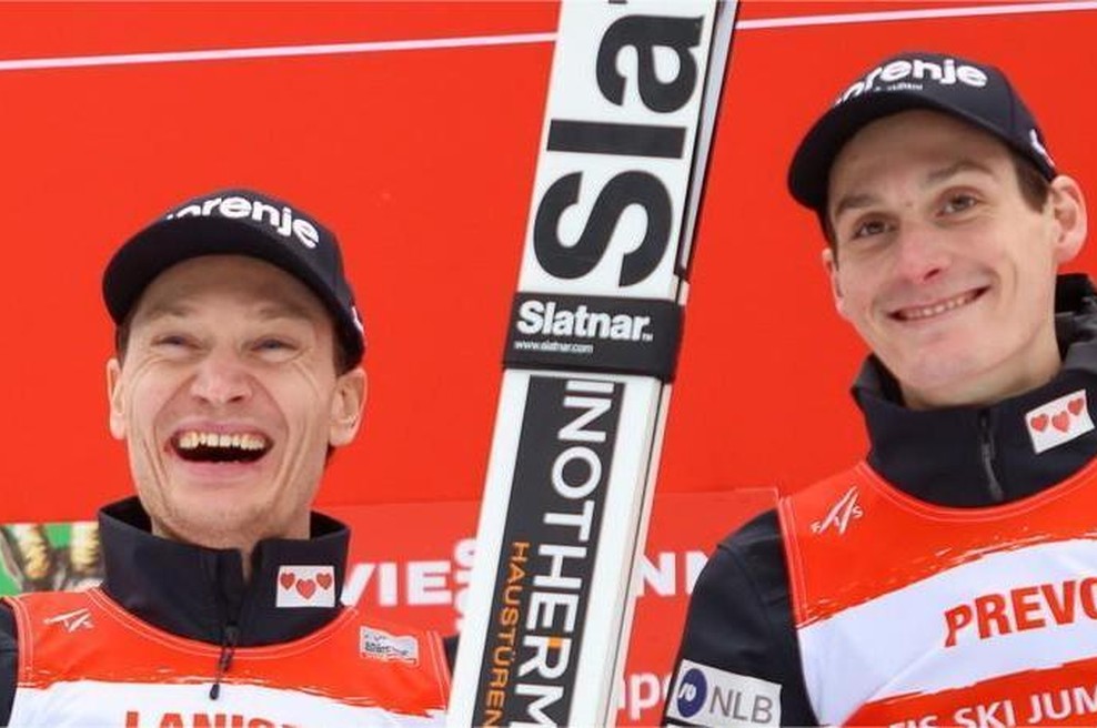 Veliko slovensko slavje v Ruki: Anže Lanišek zmagal, Domen Prevc tretji! (foto: Profimedia)