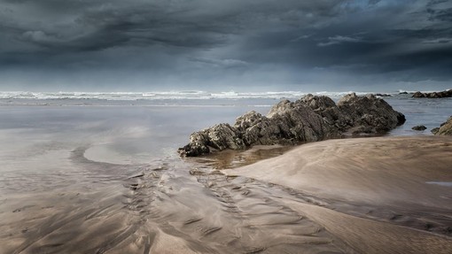 Znanstveniki priznali, da so se motili: na plaži odkrili nekaj, kar jih je popolnoma zmedlo