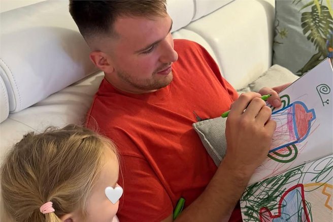 Luka Dončić z ganljivim sporočilom hčerki: "Rad te imam, zelo te pogrešam"