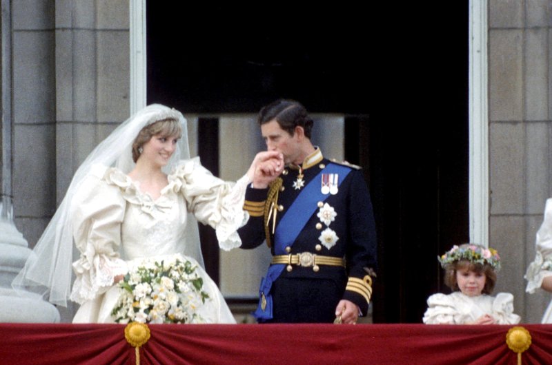 vino, Diana, Charles