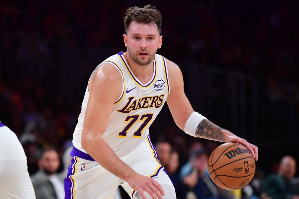 Nihče ga ne more ustaviti: Dončić s 34 točkami popeljal jezernike do sedme zaporedne zmage (foto: Profimedia)