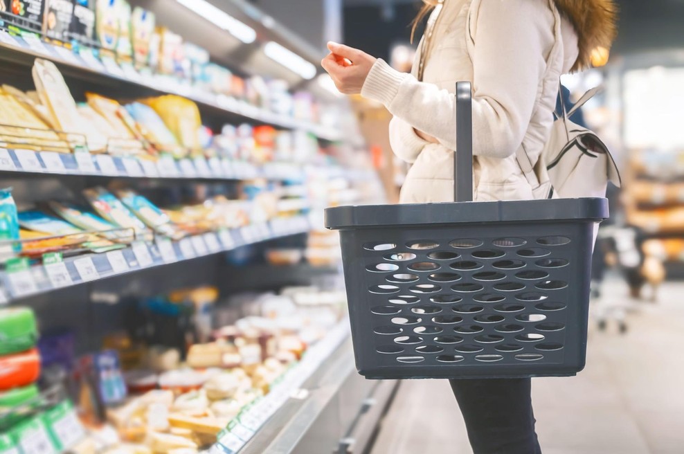 Priljubljena trgovca sta se zapletla v osupljivo vojno: ceno tega izdelka nižata kot nora (to je razlog, zakaj) (foto: Profimedia)