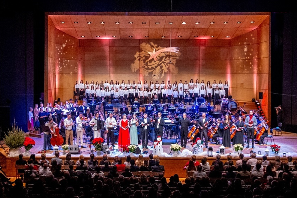 Božič v Ljubljani s simfoniki Cantabile