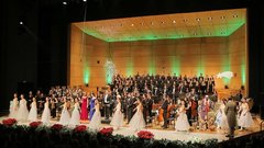 Božič v Ljubljani s simfoniki Cantabile