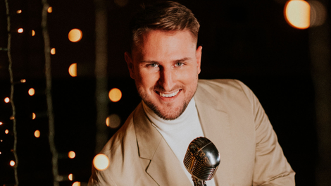 Gregor Ravnik božična pesem božič