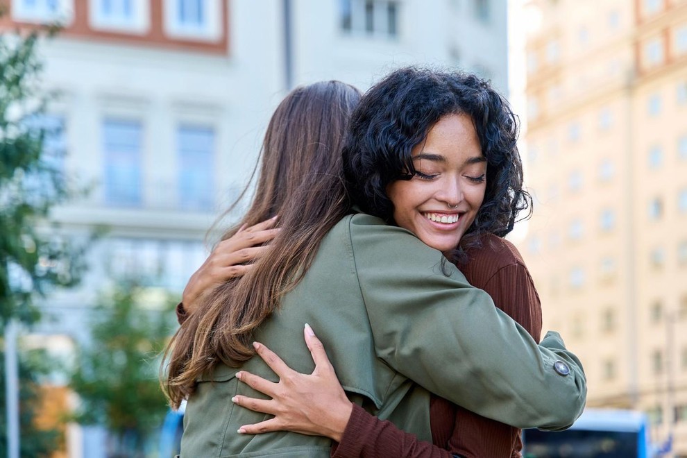 Kozorog Kozorogi nosijo tiho, a močno zvestobo, ki jo izražajo z odgovornostjo in zanesljivostjo. Ko se nekomu posvetijo, to vzamejo …