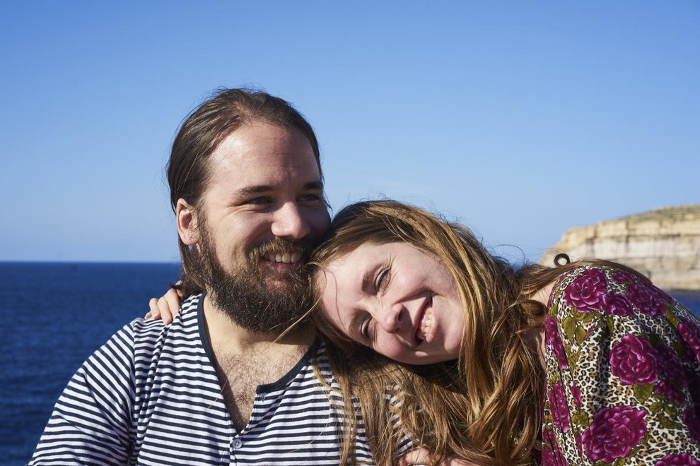 Bik Biki so znani po stabilnosti in miru, ki ju prinašajo v vsak odnos. Njihova zvestoba izvira iz globokega občutka …