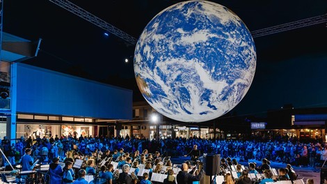 EPK v številkah: več kot milijon in pol obiskovalcev kulturnih dogodkov, več kot 1.600 dogodkov in rekordni turistični rezultati