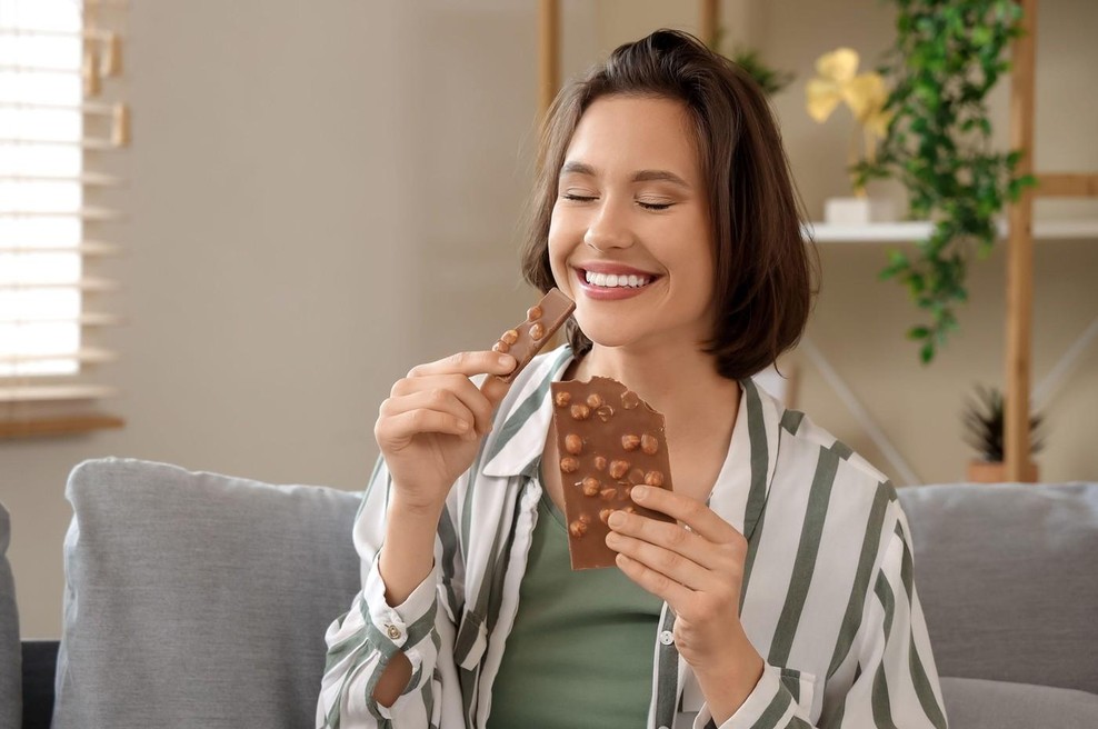 Ste sklenili, da se odpoveste sladkarijam in raje začnete uživati ta nadomestek? Pozor, morda se storili veliko napako (in si naredili več škode) (foto: Profimedia)
