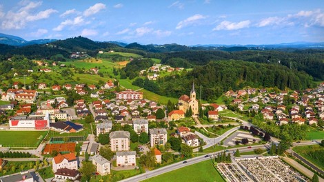 vojnik eksplozija bankomat policija noc