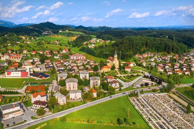 vojnik eksplozija bankomat policija noc