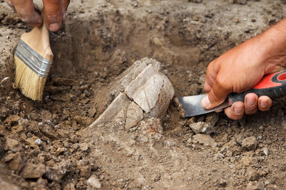 Ko so arheologi našli truplo viteza, so jim popadale čeljusti: videli nekaj, kar pred tem ni videl še nihče (foto: Profimedia)