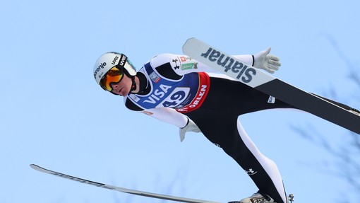 Izjemni Domen Prevc blestel na Poljskem in končal na samem vrhu stopničk