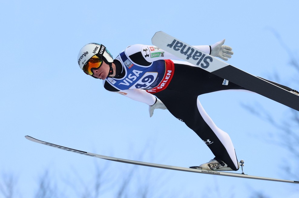 Izjemni Domen Prevc blestel na Poljskem in končal na samem vrhu stopničk (foto: Profimedia)