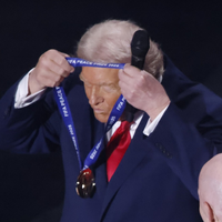 Donald Trump, nagrada