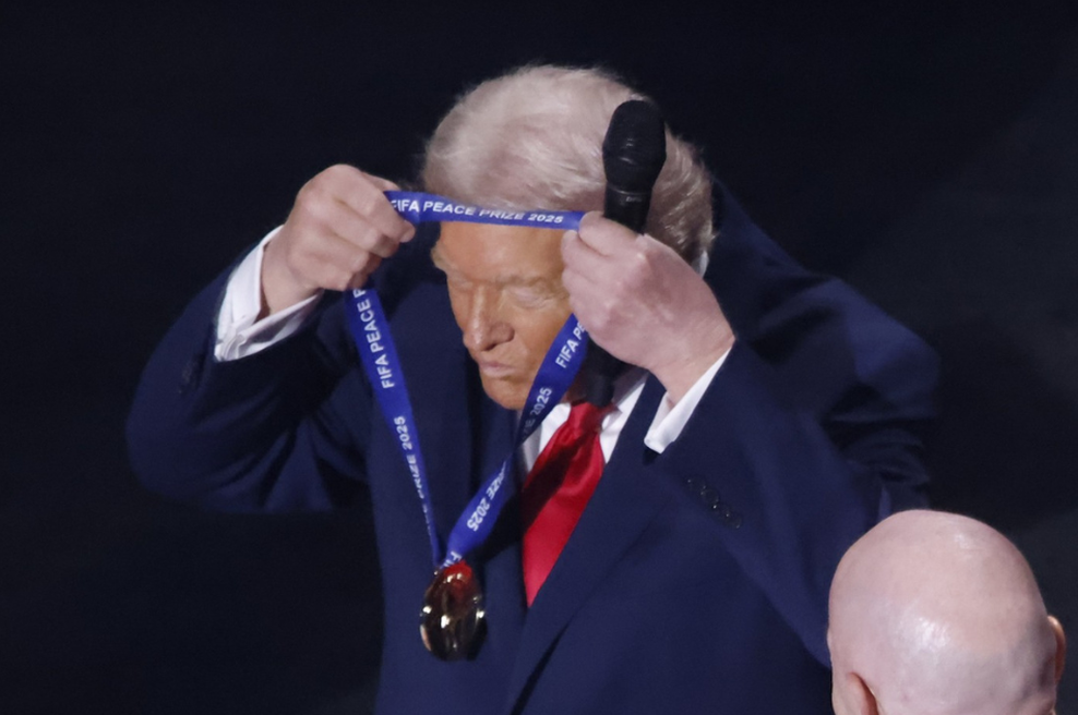 Donald Trump prejel nagrado za mir: podelila mu jo je ... Mednarodna nogometna zveza (foto: Profimedia)